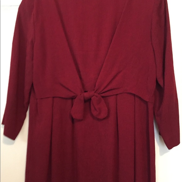 Dress - Picture 5 of 7